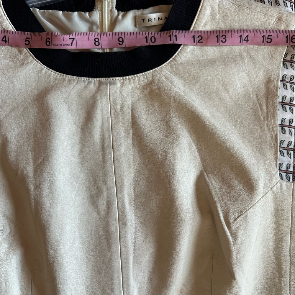 Trina Turk Cream Leather Sleeveless Dress with Black Trim - Picture 13 of 16